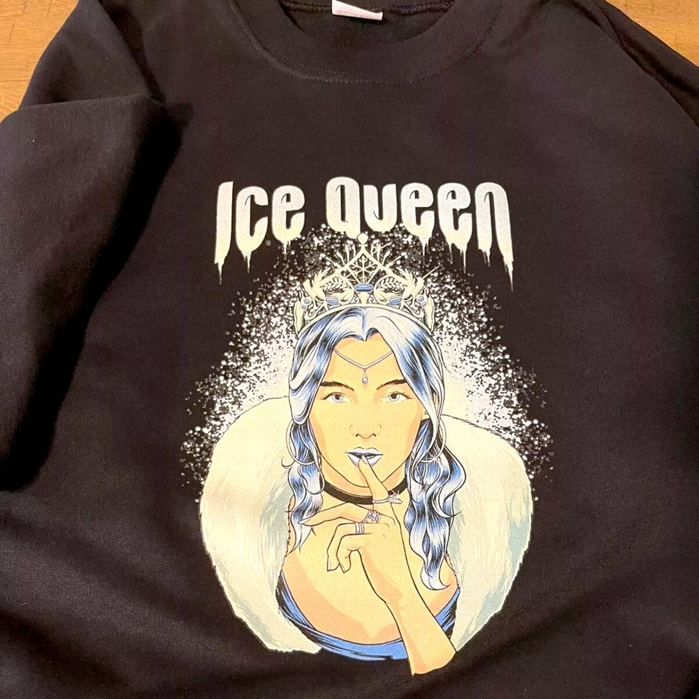 Ice Queen Sweatshirt XS-4XL